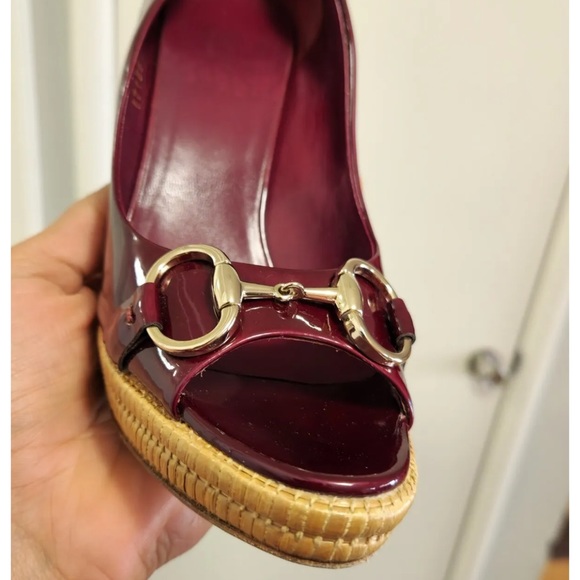 Gorgeous Gucci Horsebit Shoes - size 7.5 or a snug 8. - Picture 2 of 5